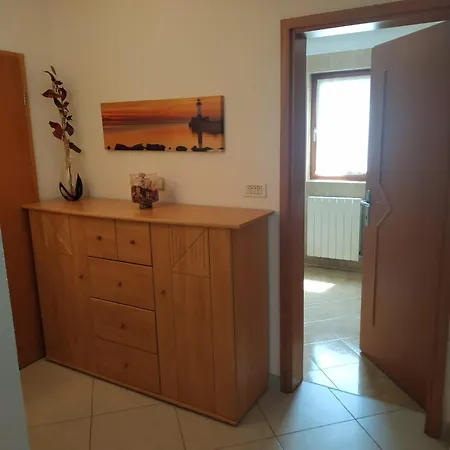 Lägenhet Palma 99 Poreč